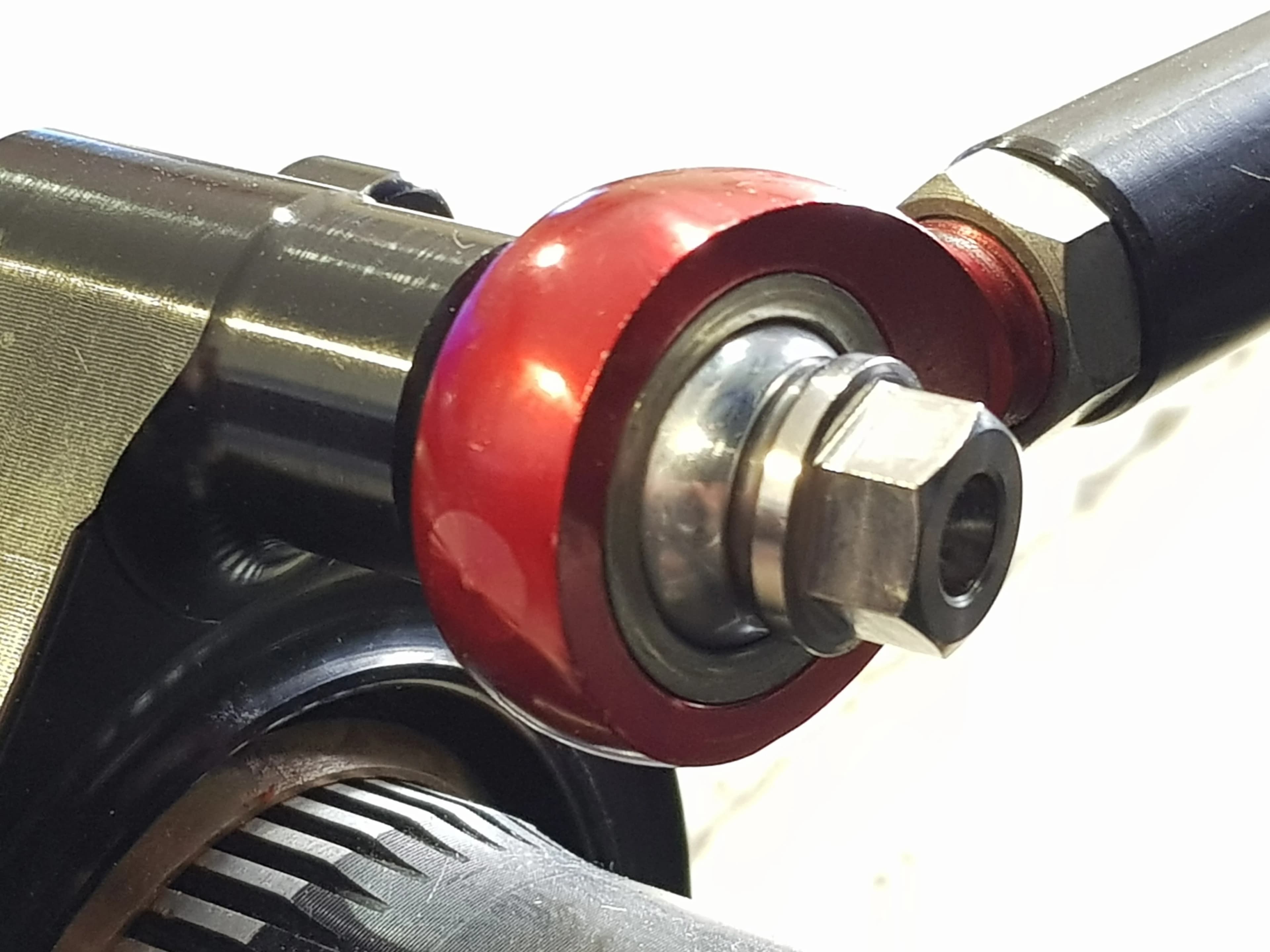 top bird cage bolt